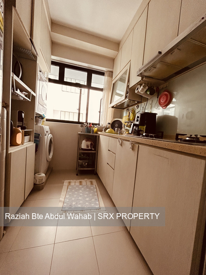 Buangkok Square (Hougang), HDB 2 Rooms #406922271